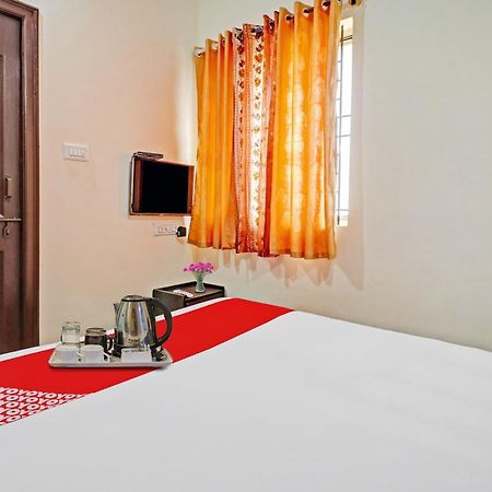 העיר בנגלור Hotel O Mn Residency Near Ragigudda Sri Prasanna Anjaneyaswamy Temple מראה חיצוני תמונה