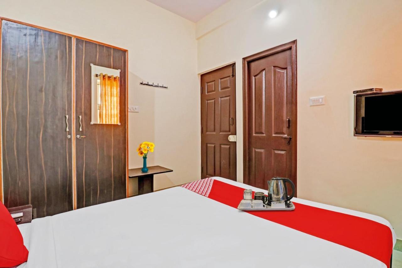 העיר בנגלור Hotel O Mn Residency Near Ragigudda Sri Prasanna Anjaneyaswamy Temple מראה חיצוני תמונה