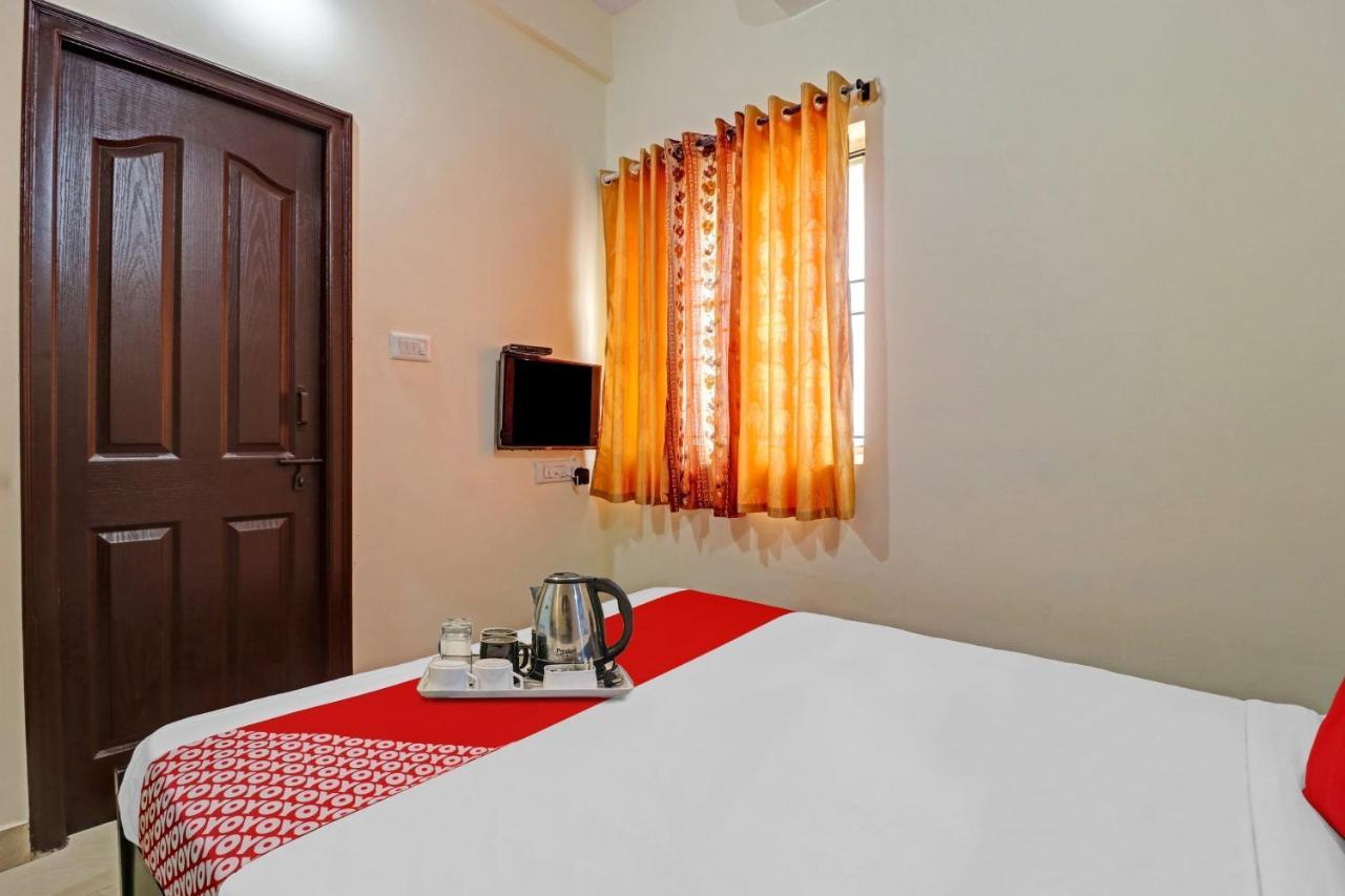 העיר בנגלור Hotel O Mn Residency Near Ragigudda Sri Prasanna Anjaneyaswamy Temple מראה חיצוני תמונה